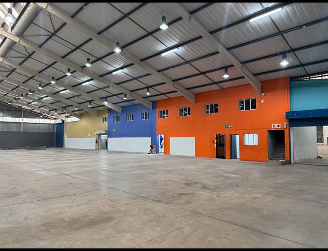 4,000M² WAREHOUSE TO LET IN UMHLALI
